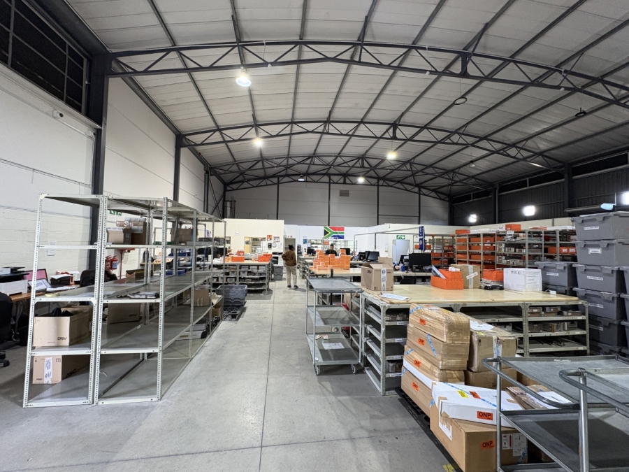 To Let Commercial Property for Rent in Montague Gardens Western Cape